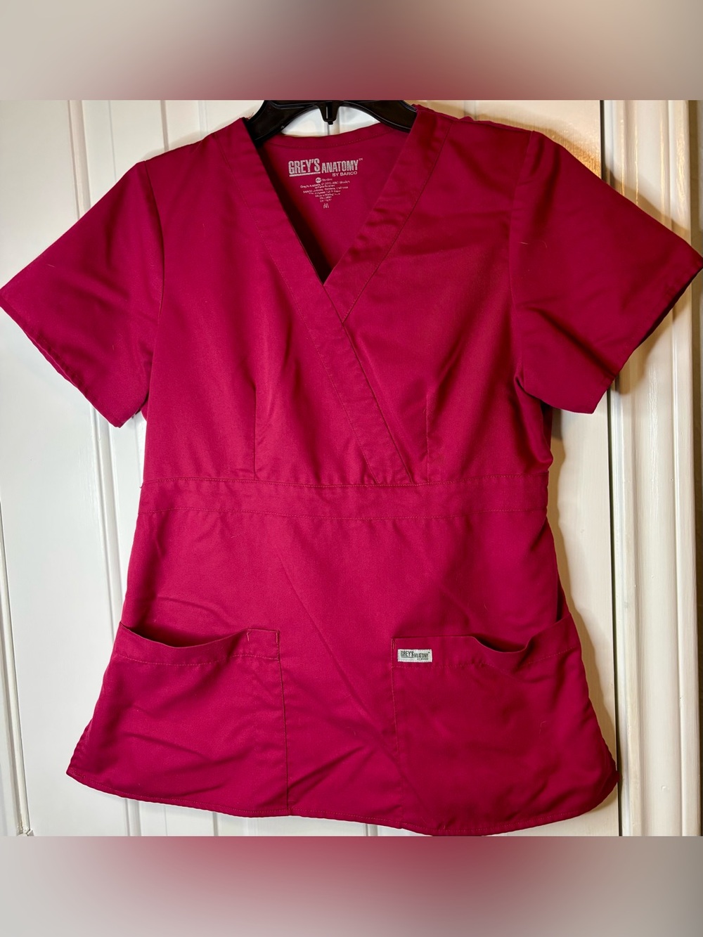 Grey's Anatomy Women's Wrap Scrub Top - Raspberry Pink Sz M two pockets